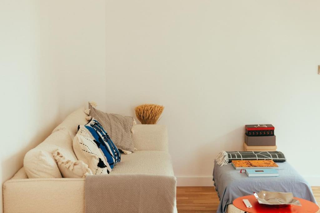 3 Bedroom Penthouse With Terrace And Skyline In Battersea 런던 외부 사진